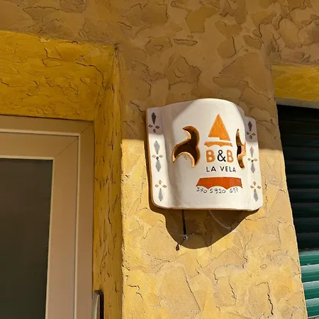 Domo La Vela - - Living Affittacamere